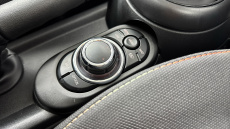 MINI Hatchback 1.5 Cooper Classic 3dr Auto Petrol Hatchback